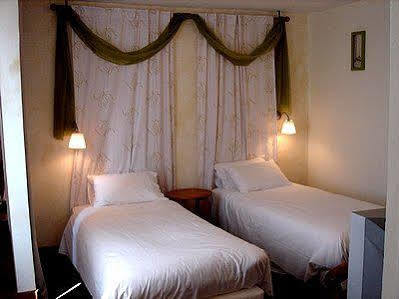 Nègrepelisse Hotel Les Boissieres מראה חיצוני תמונה
